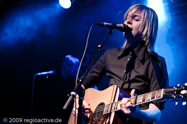 Anna Ternheim (live im Uebel & gefährlich Hamburg, am 14.04.09)
Fotos: Holger Nassenstein